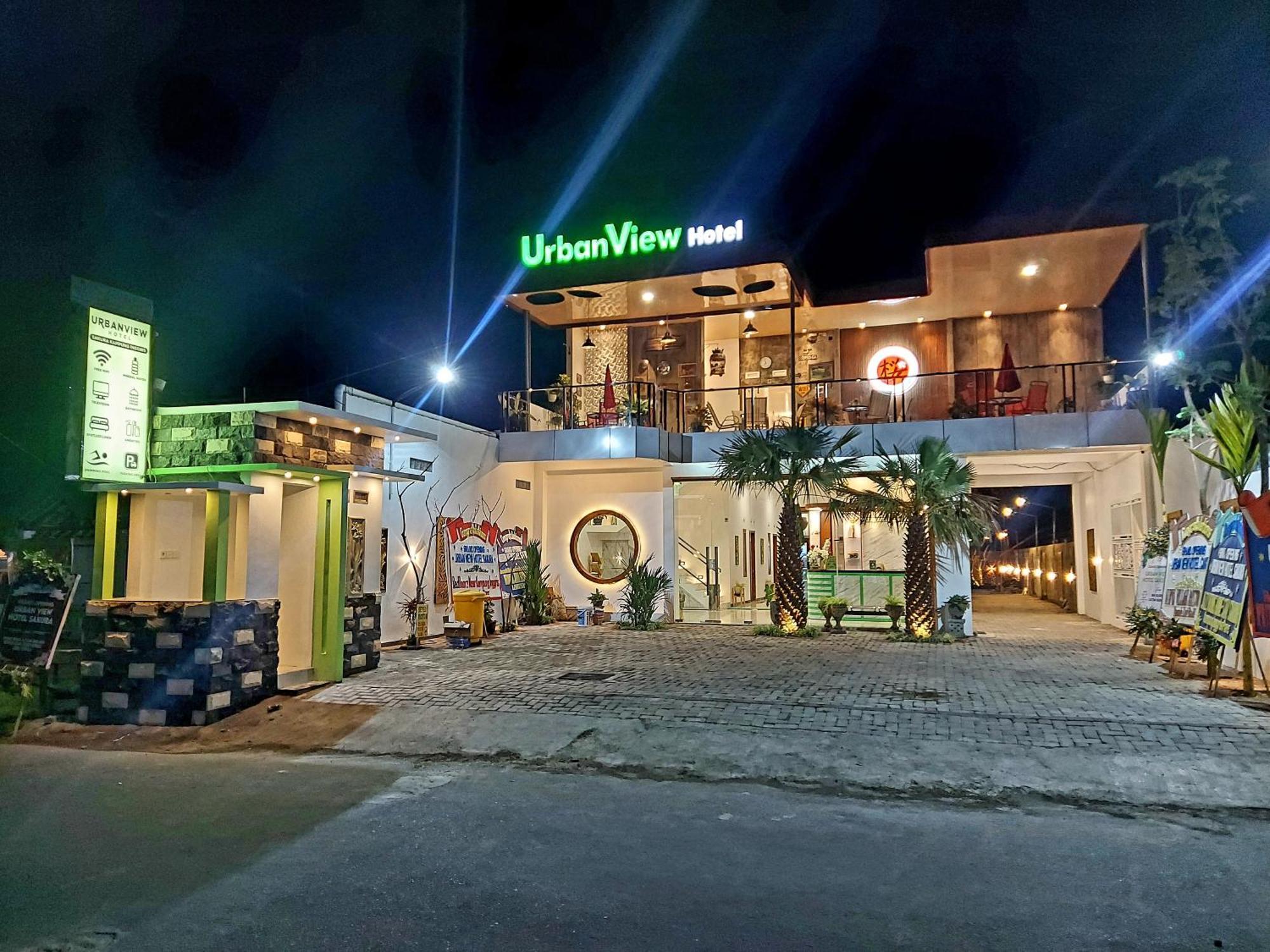 Urbanview Hotel Sakura Kampung Inggris Pare By Reddoorz ภายนอก รูปภาพ